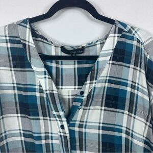 Sonja Betro Blue White Plaid Button Up Sz M